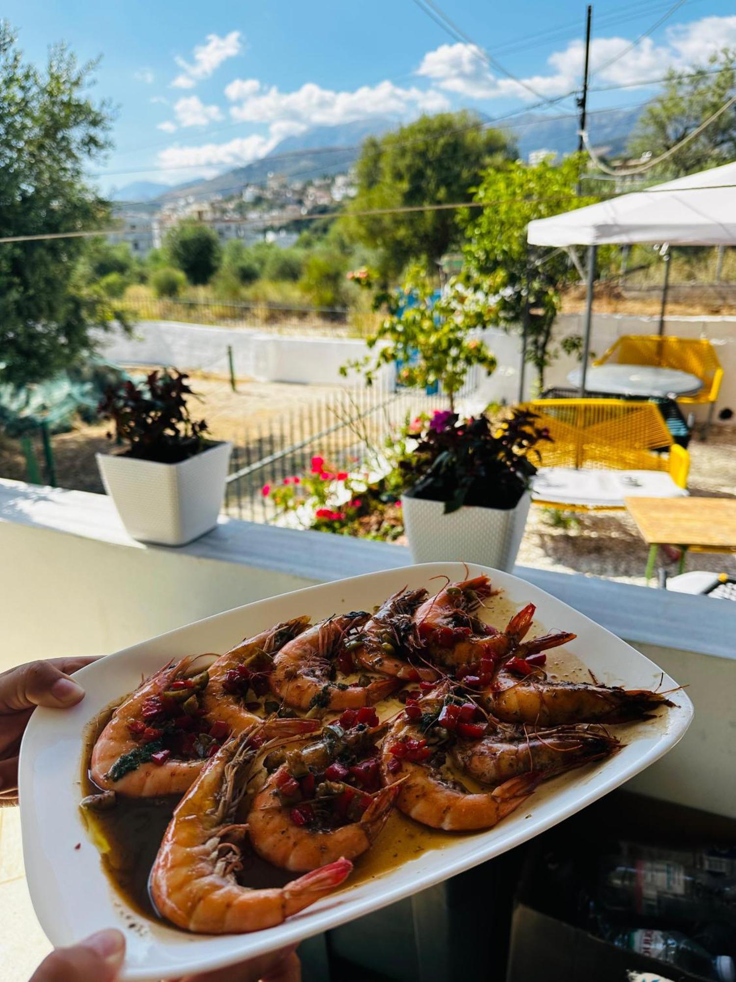 Natural Hostel Himarë Dış mekan fotoğraf